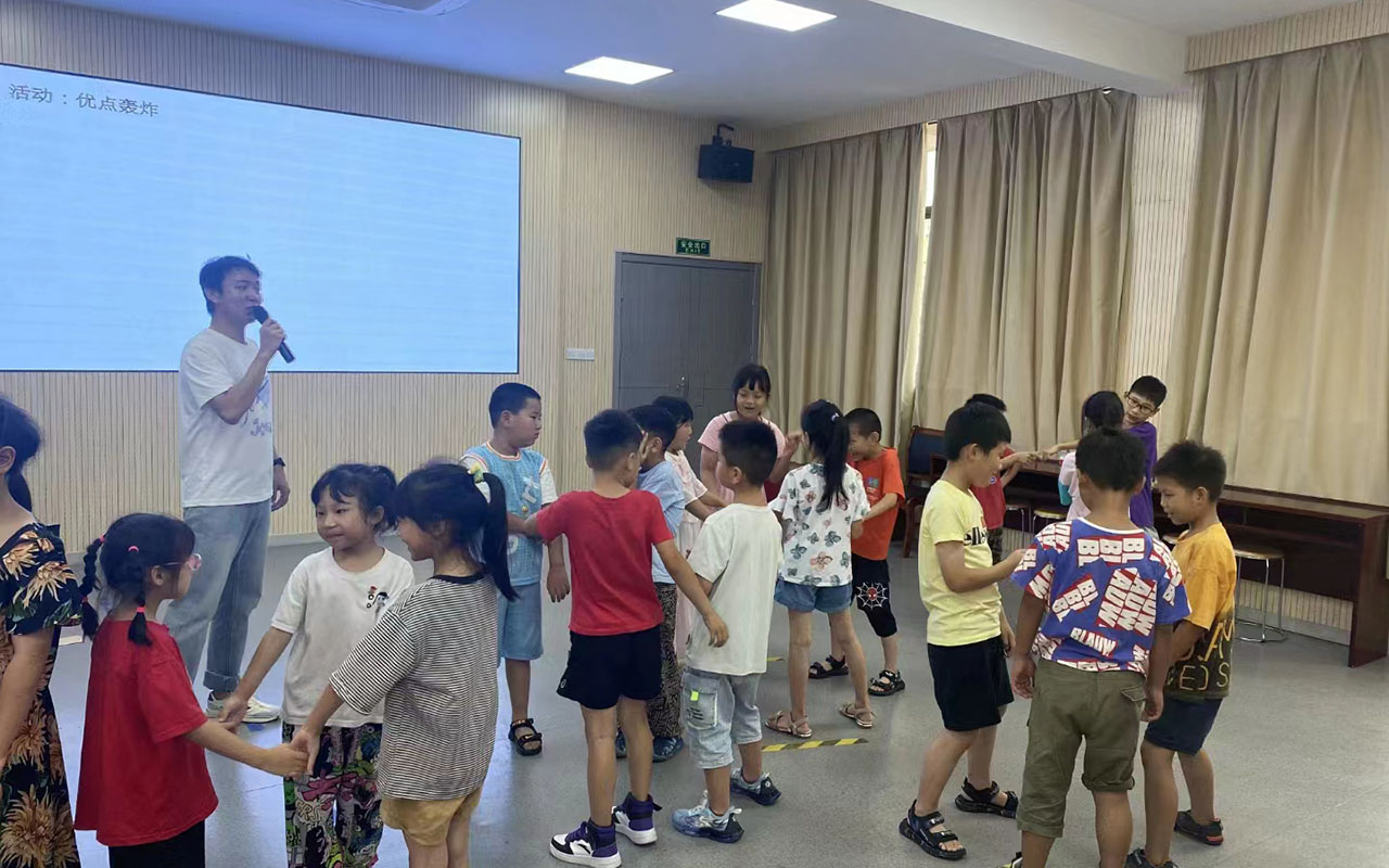 桓台龙观乡中心学校